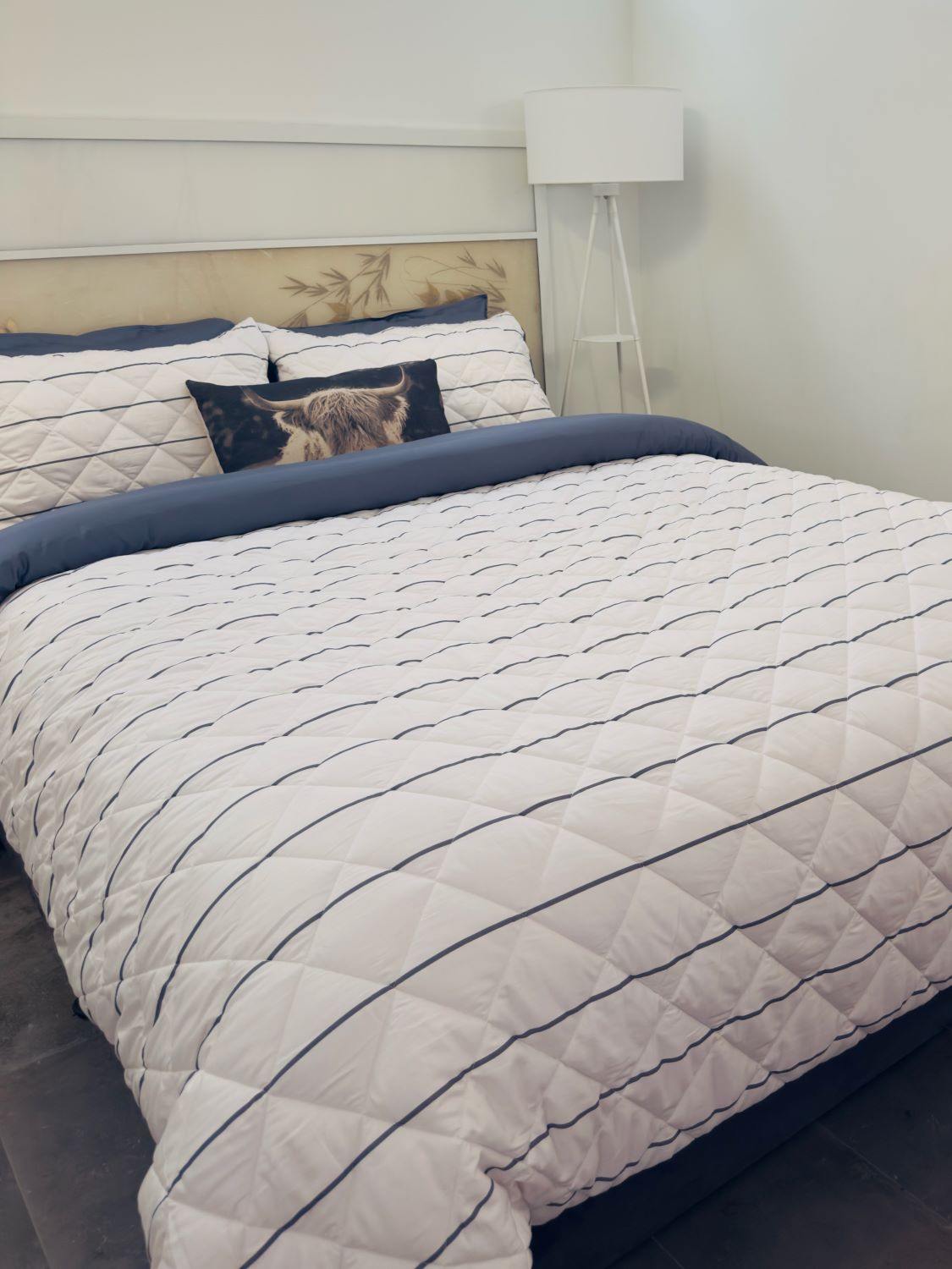 TidyTuck Bedding Set