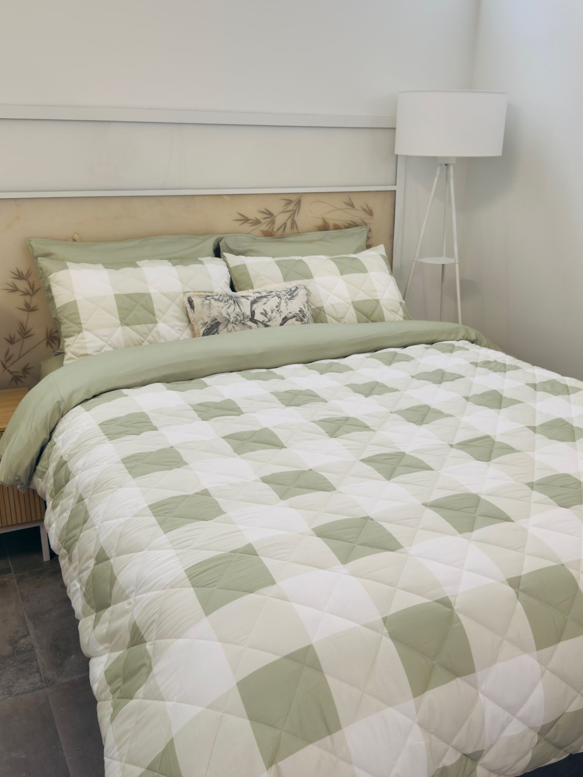 TidyTuck Bedding Set